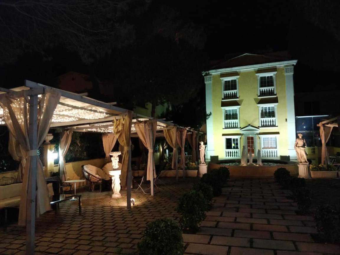 Hotel Pete ปลาตจาดาโร ภายนอก รูปภาพ